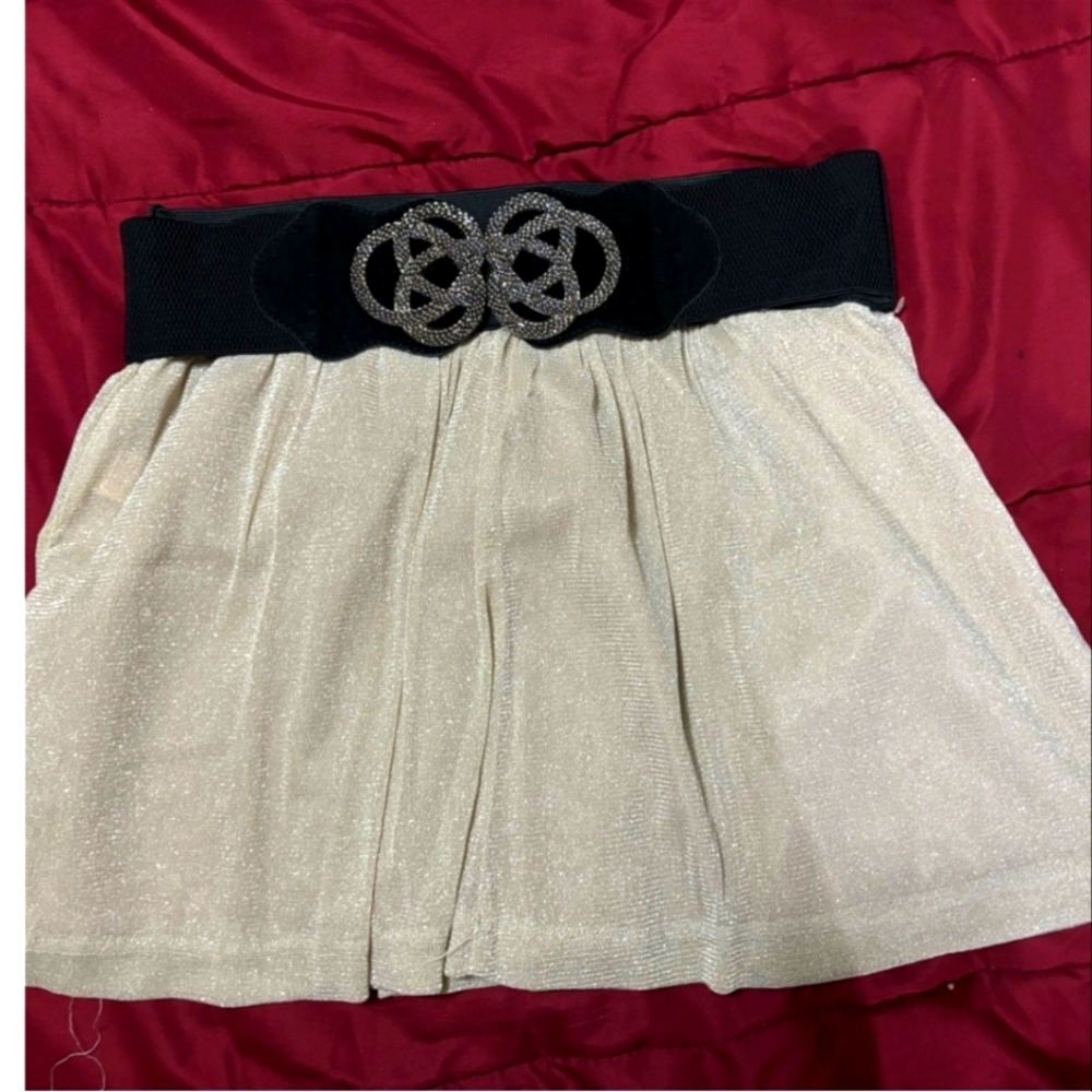 Elegant Cream Skirt with Black Belt